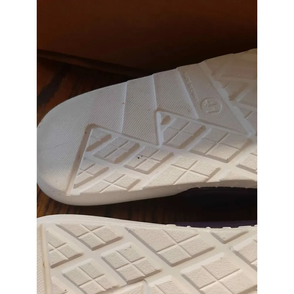 New Size 7.5 Trudgeman #23 Jordan Slides Casual Shoes Shower Shoes Purple Yellow